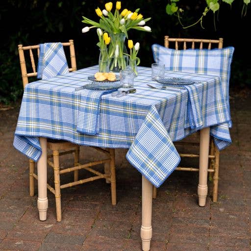 Blue and yellow plaid pattern tablecloth