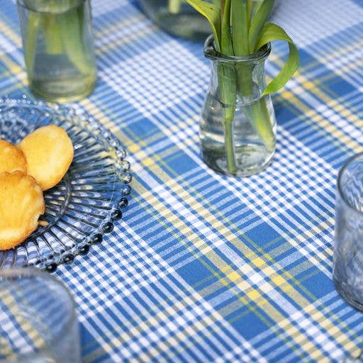 Blue and yellow plaid pattern tablecloth